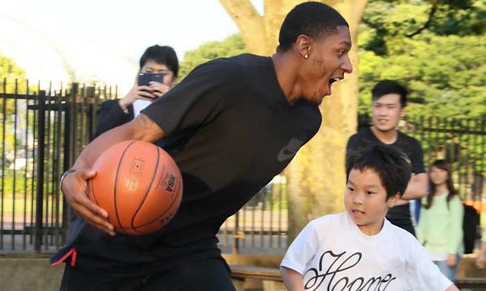 bradley-beal-japan.jpg